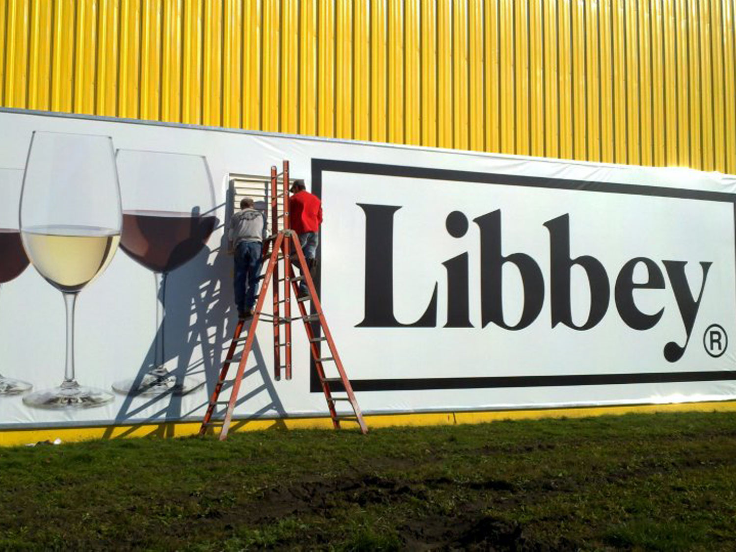 Libbey Glass Banner Installation
