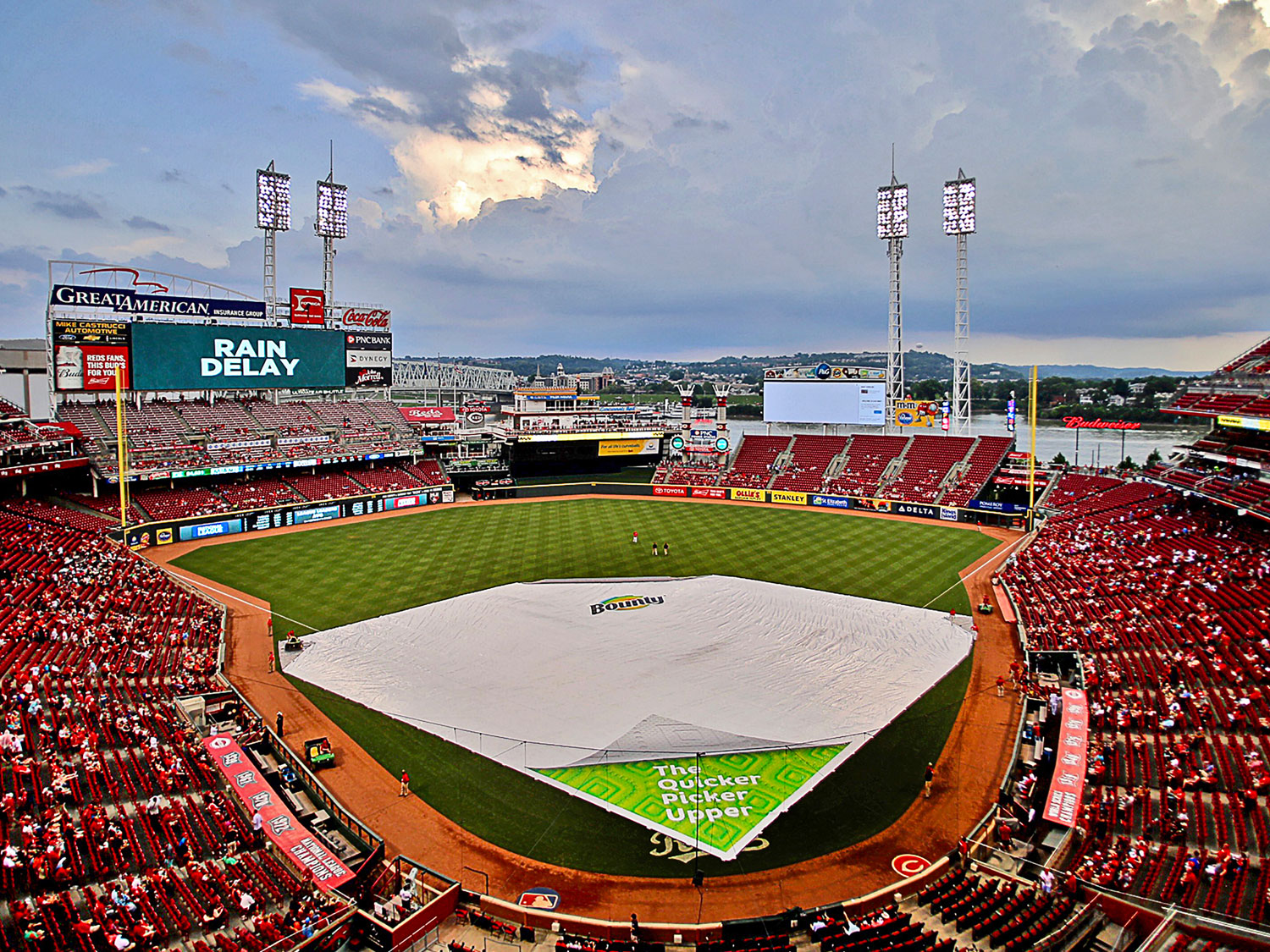 Cincinnati Reds Baseball Field Bounty Rain Tarp